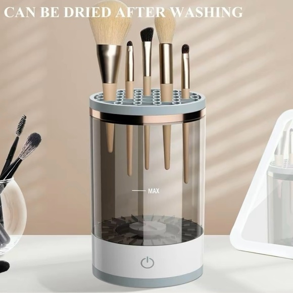 Automatic Brush Cleaner BRAND NEW IN BOX - Picture 6 of 7